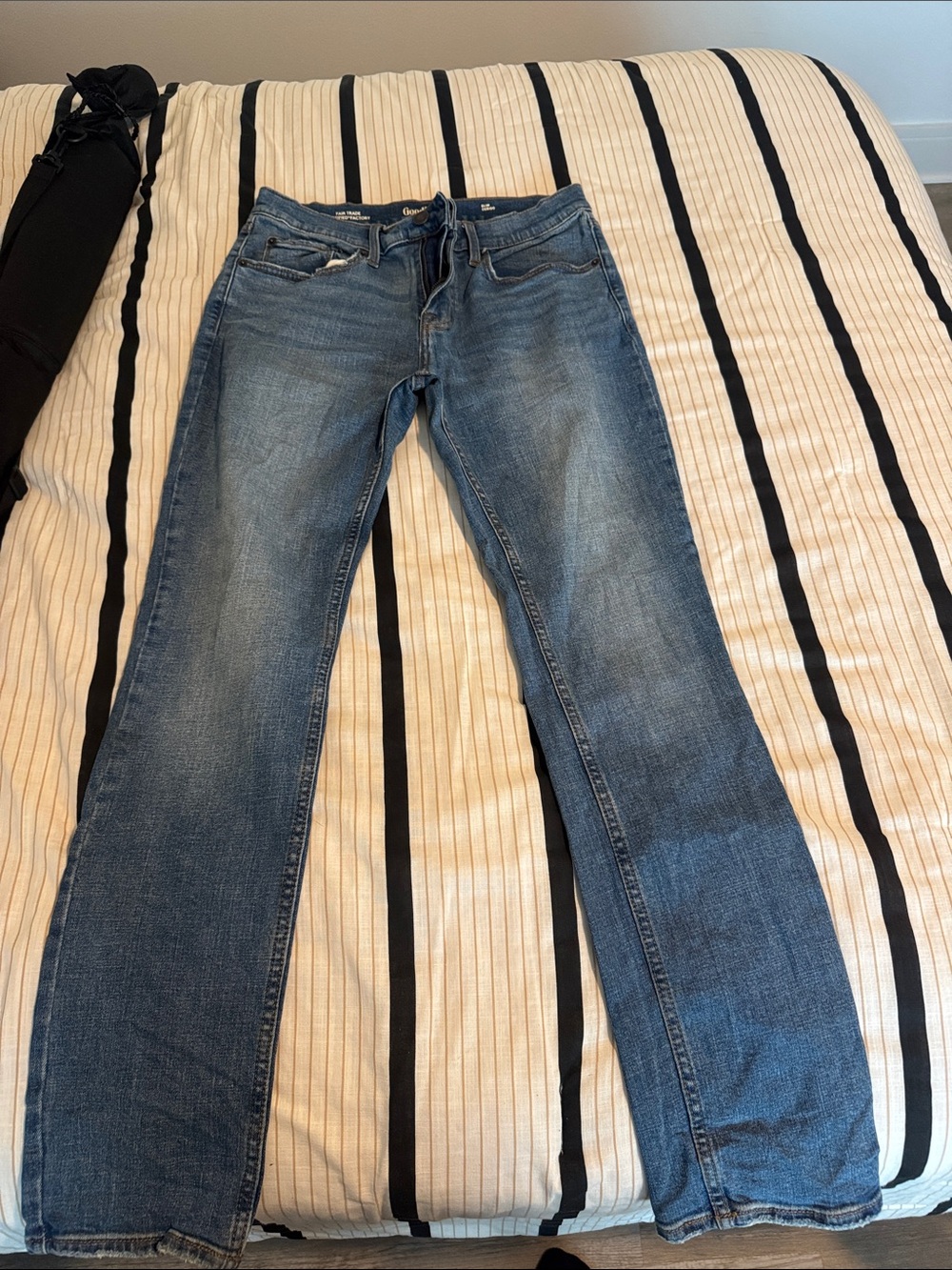 Goodfellow & Co Blue Straight Leg Women's Jeans